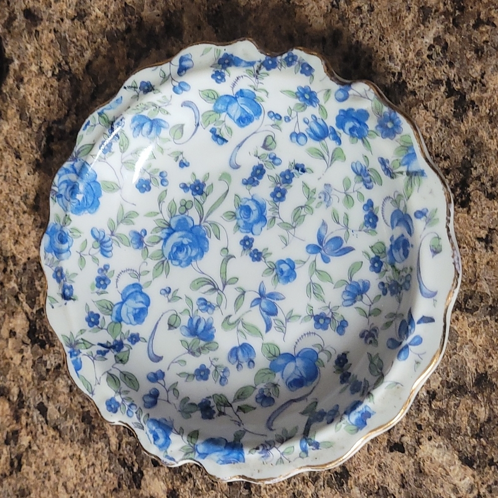 Royal Chintz small blue plate